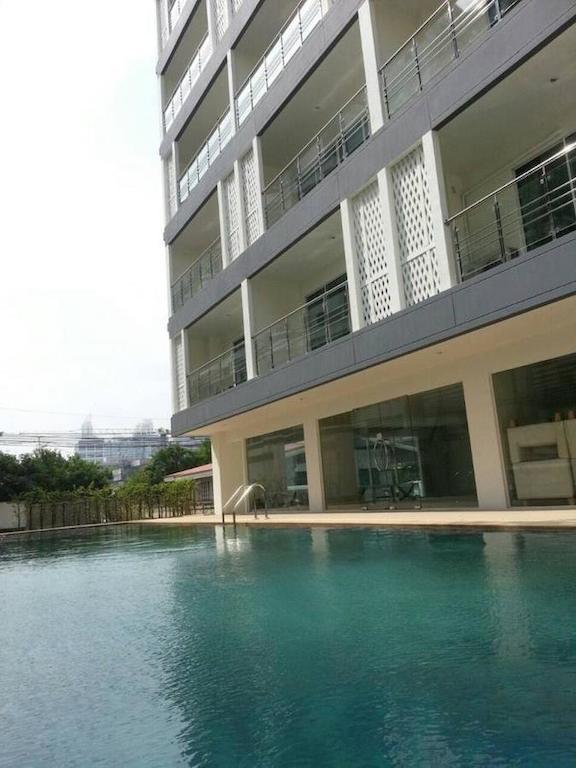 R-Con Rest Sea Hotel Pattaya Exterior photo