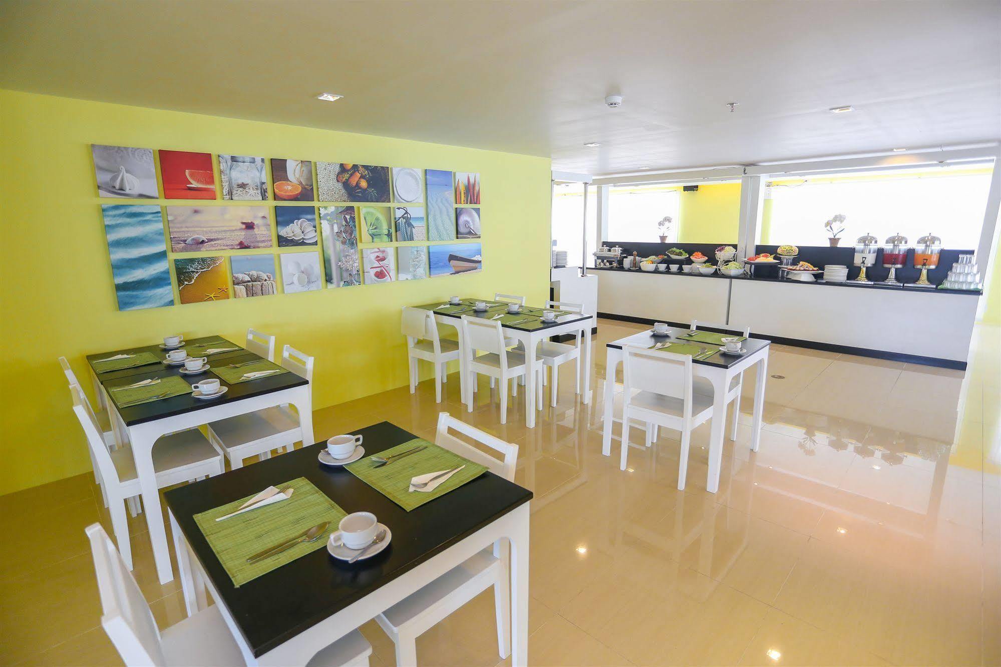 R-Con Rest Sea Hotel Pattaya Exterior photo