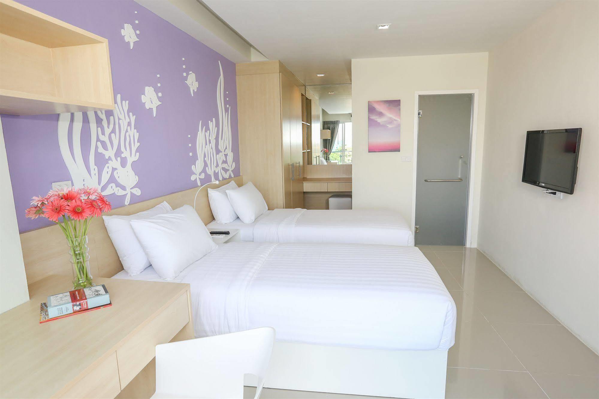 R-Con Rest Sea Hotel Pattaya Exterior photo
