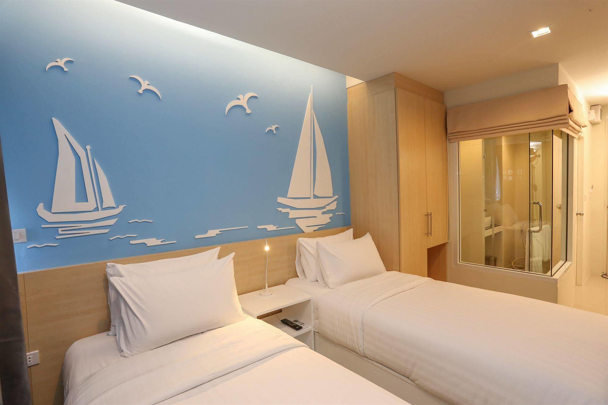 R-Con Rest Sea Hotel Pattaya Exterior photo