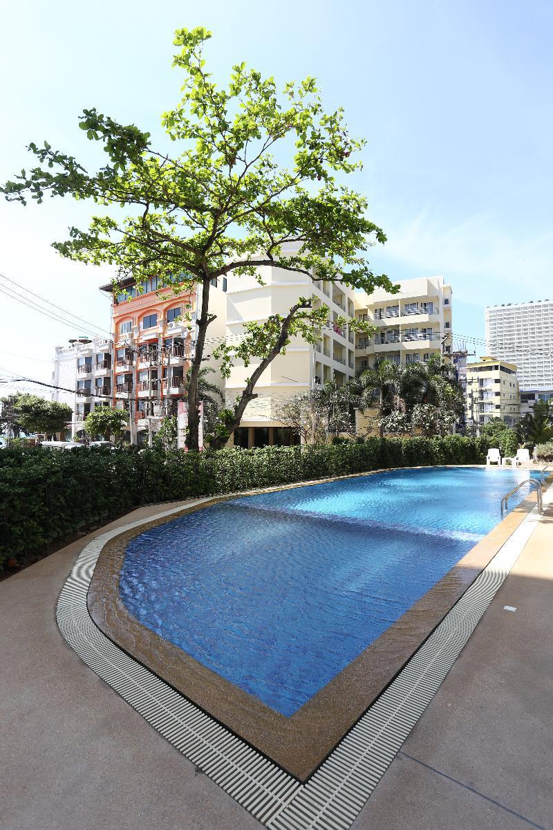 R-Con Rest Sea Hotel Pattaya Exterior photo