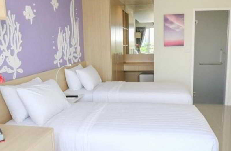 R-Con Rest Sea Hotel Pattaya Exterior photo